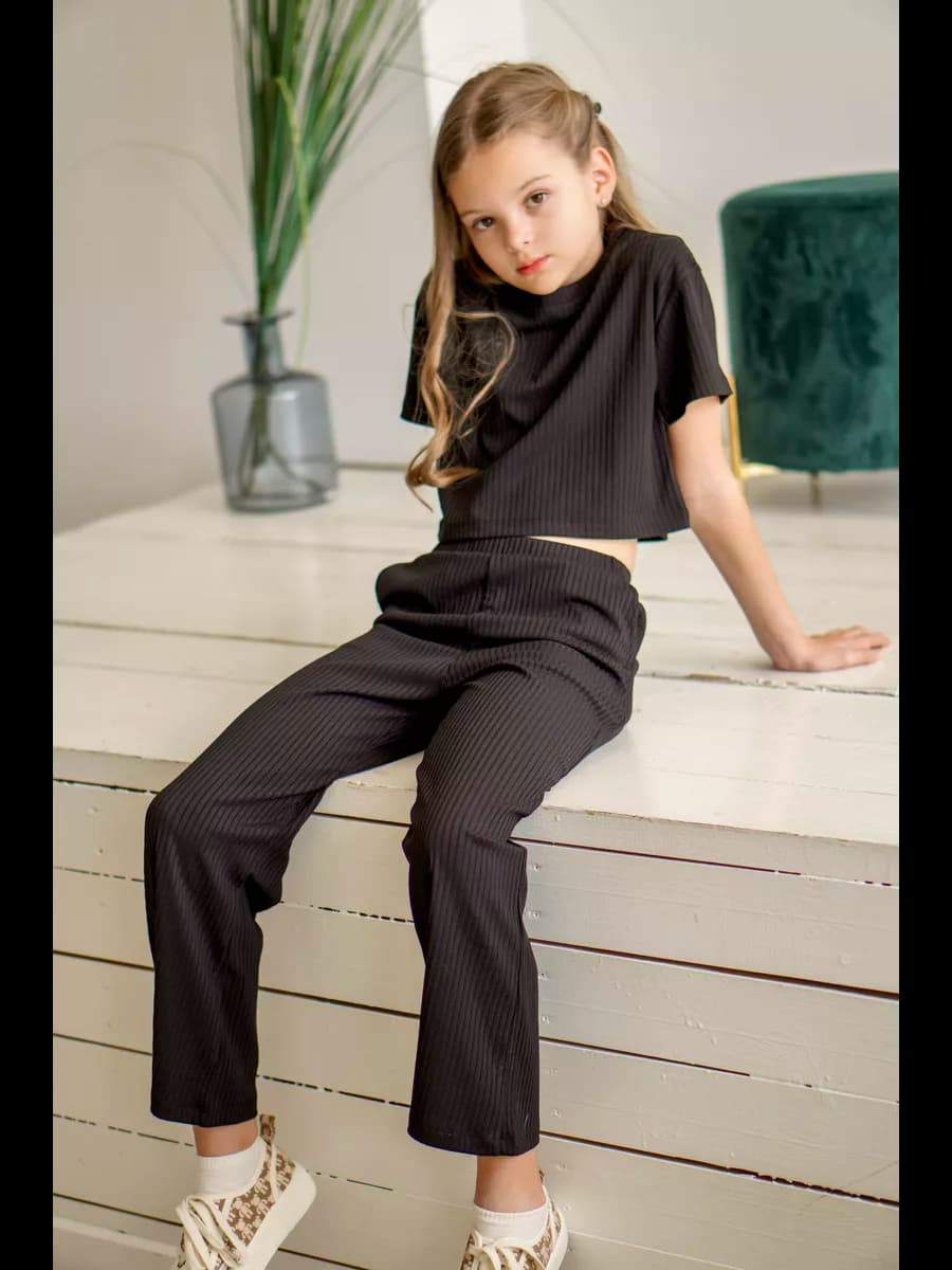 Брюки для девочки трикотажные в рубчик на физкультуру