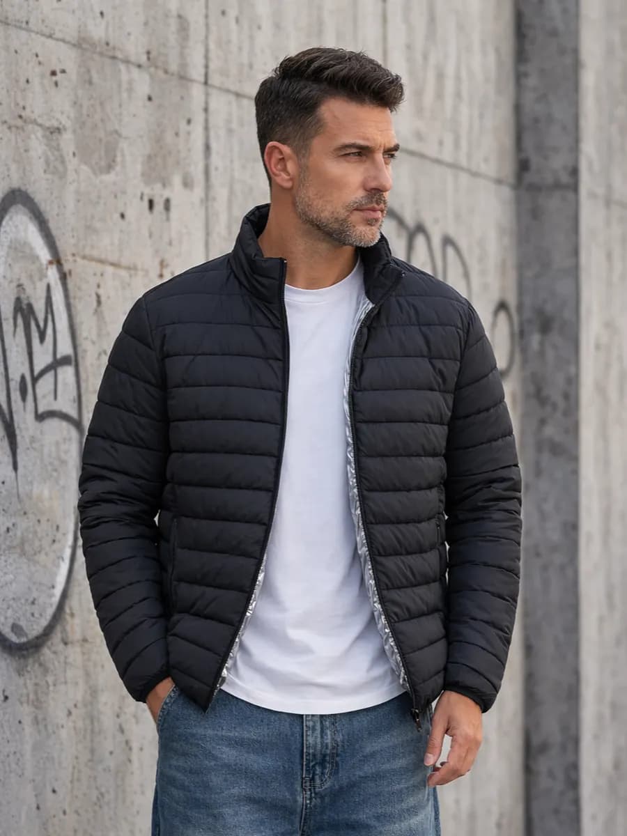 Куртка демисезонная с капюшоном весенняя стеганая