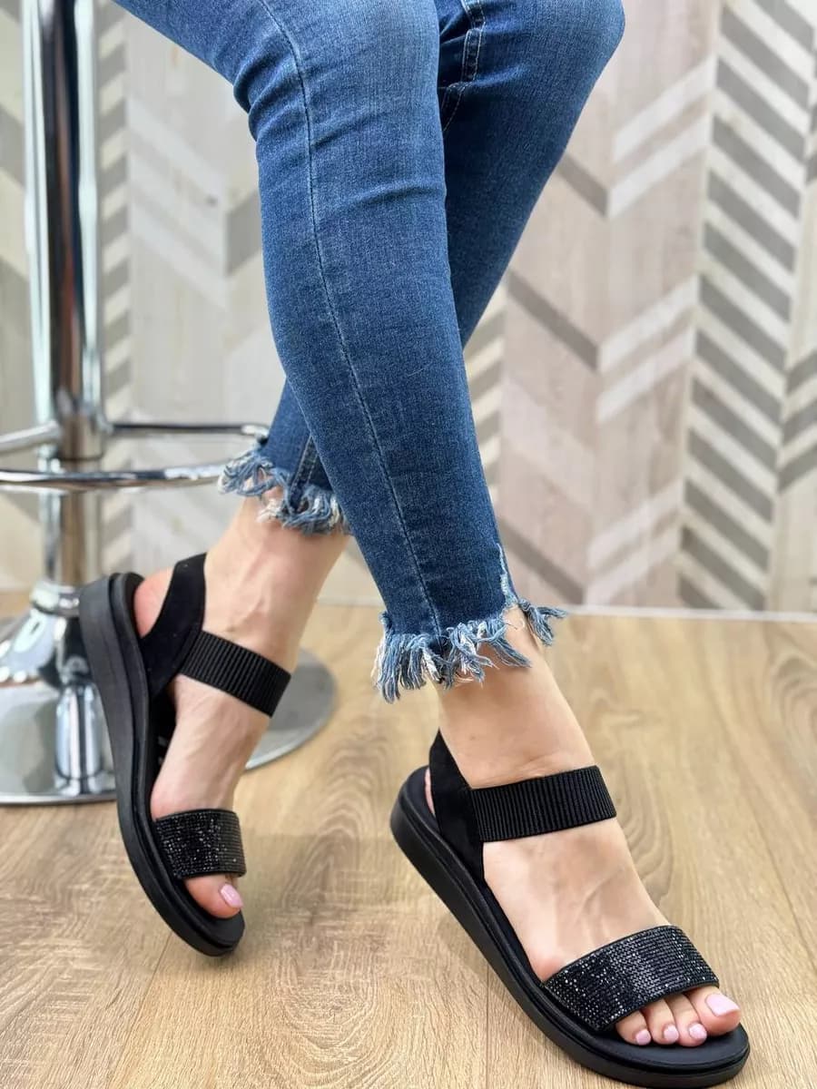 Сандалии с резинками на танкетке 36-44р