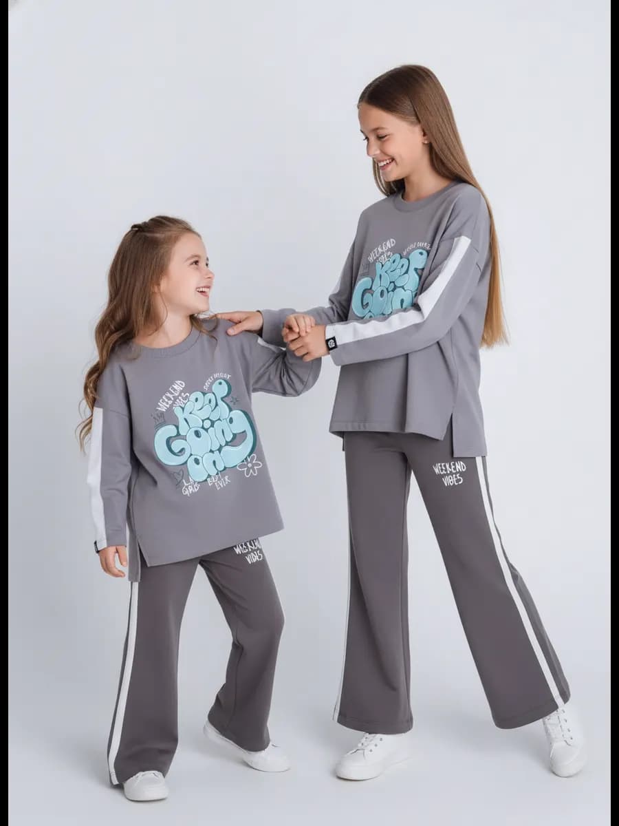 Серый костюм оверсайз для девочки