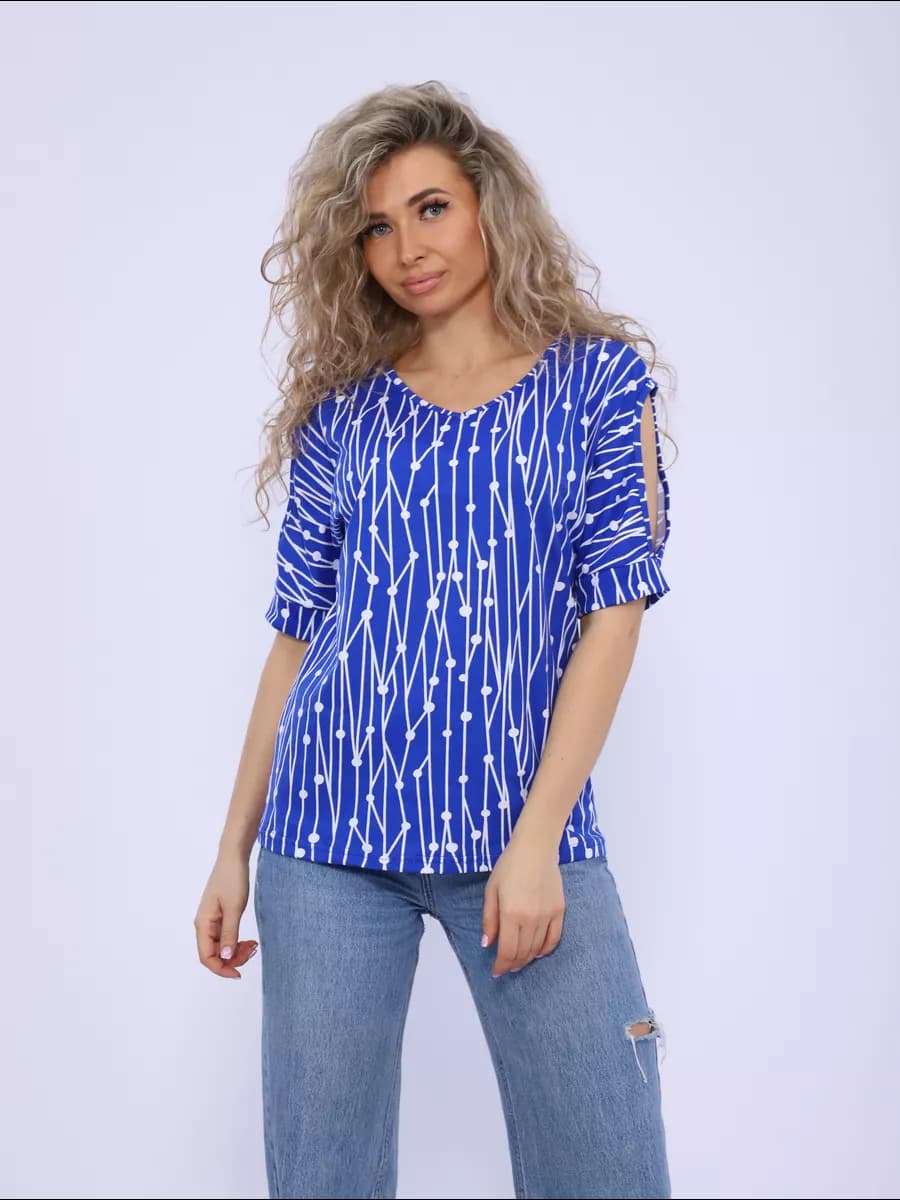 Футболка с открытыми плечами