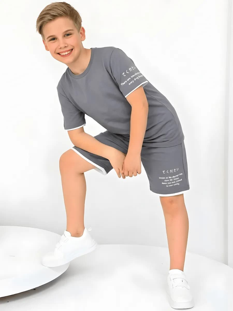 Летний костюм с шортами подростковый