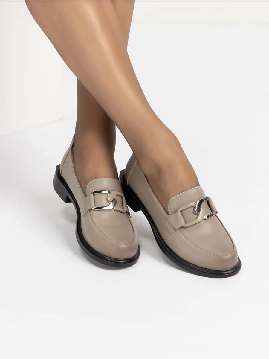 Лоферы женские кожаные натуральные