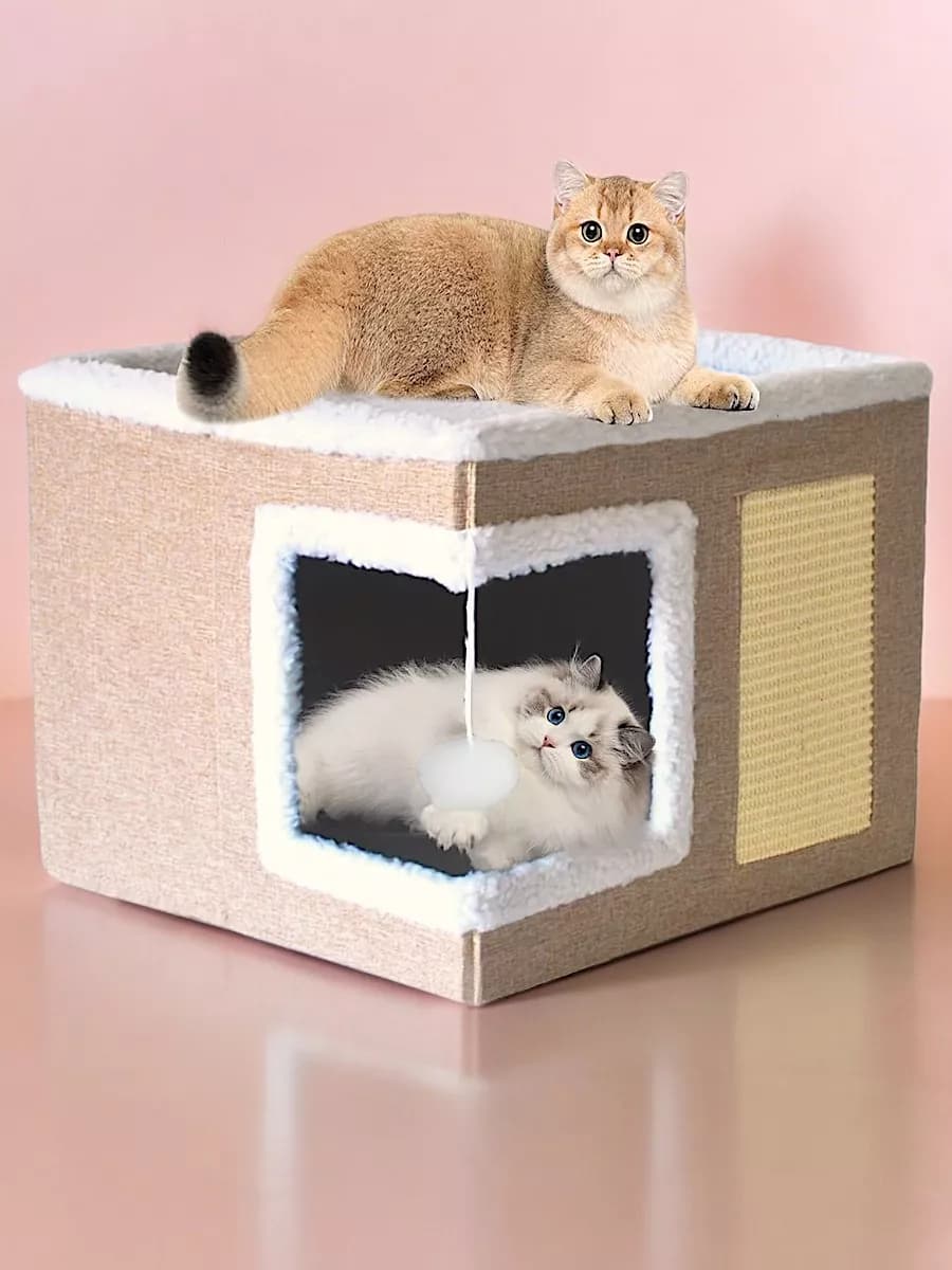Домик для кошки с когтеточкой и лежанкой