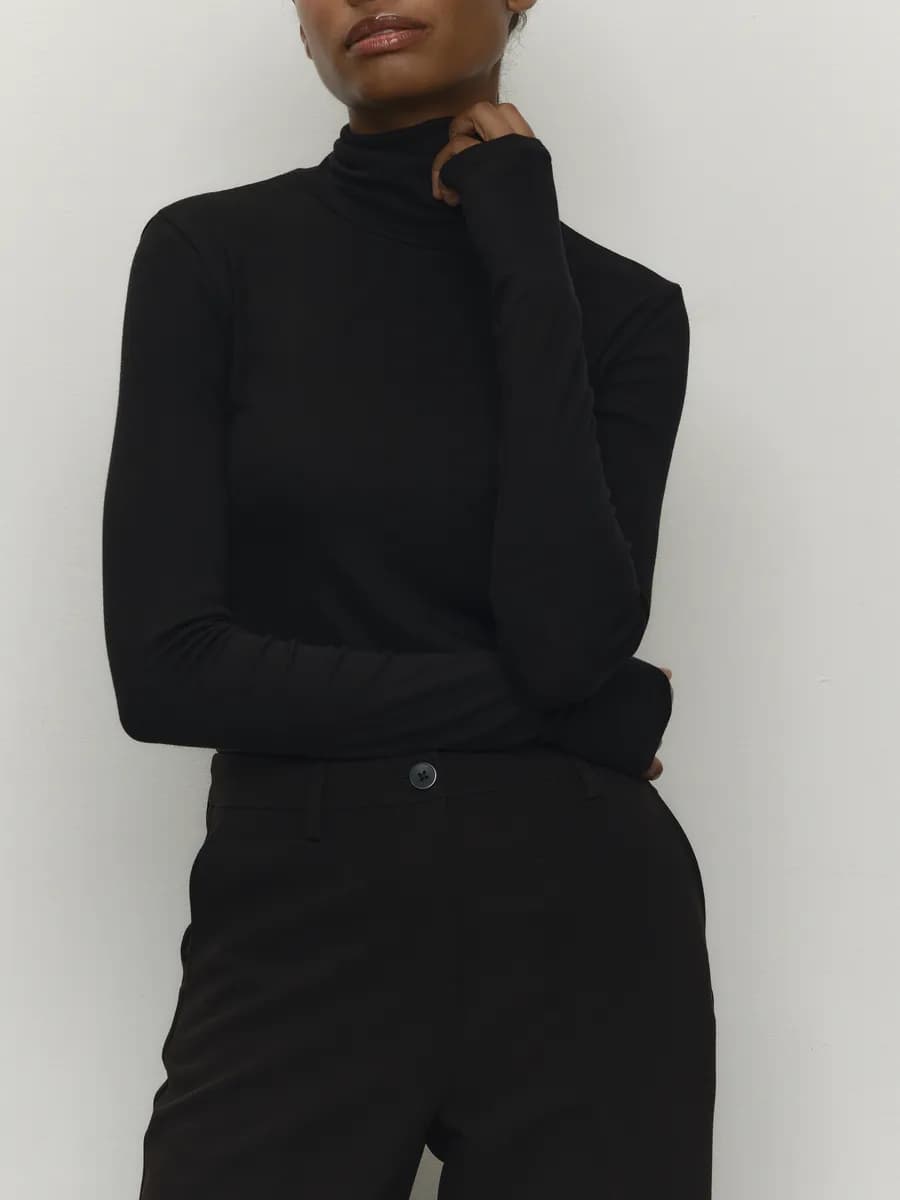 Водолазка с горлом тонкая с длинным рукавом