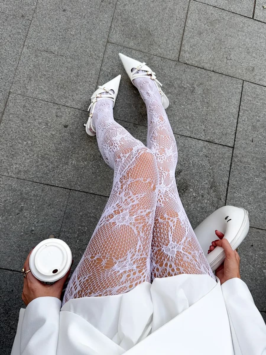 Колготки в сетку кружевные