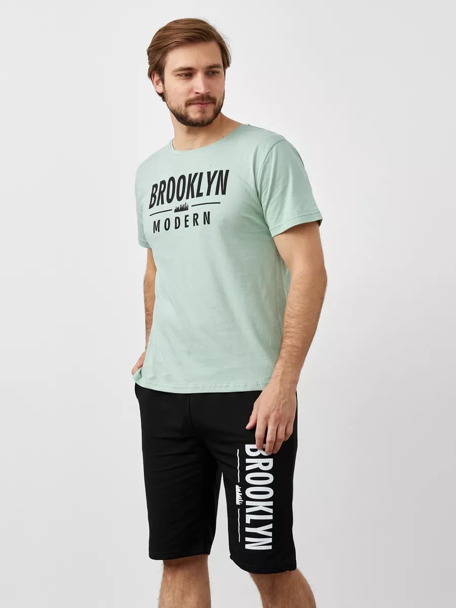 Спортивный костюм с шортами летний - фото 1