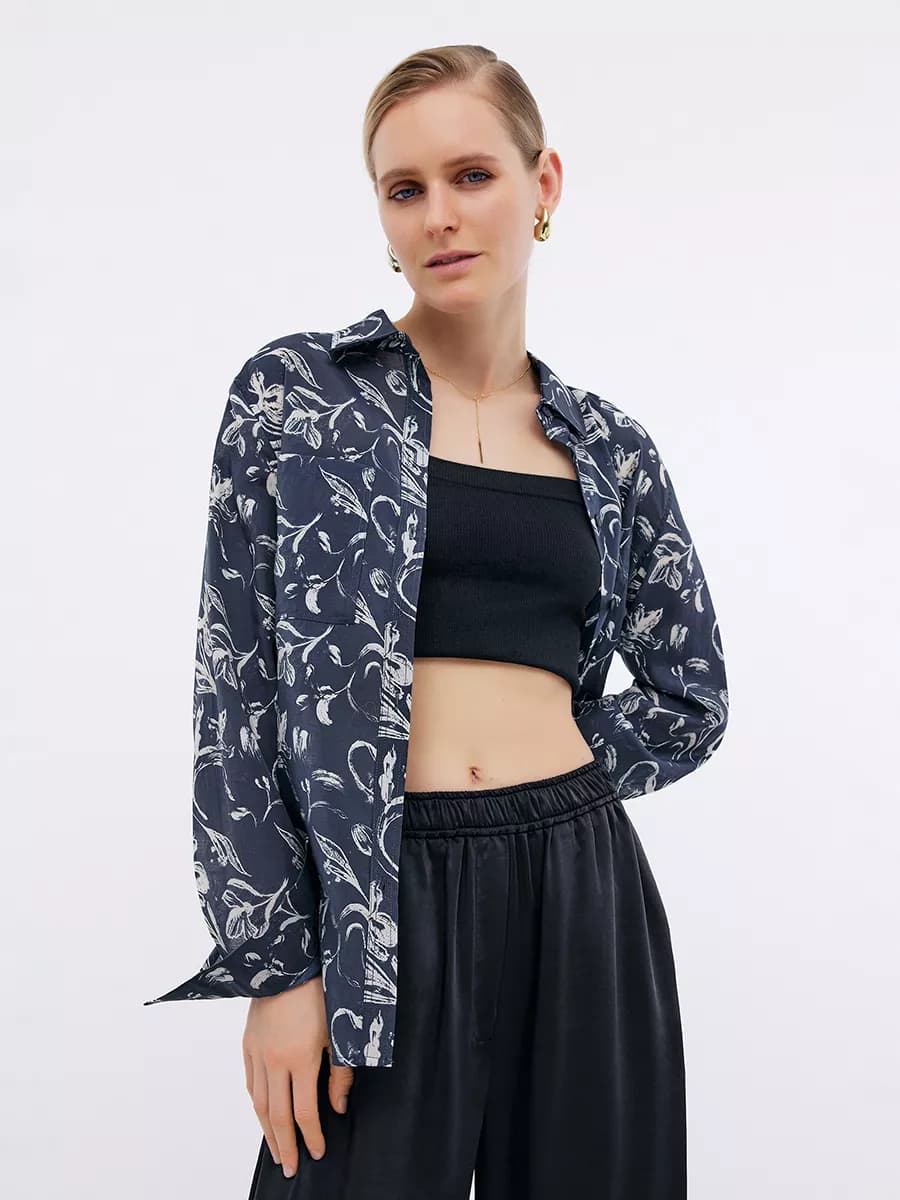 Полупрозрачная блуза с цветочным принтом