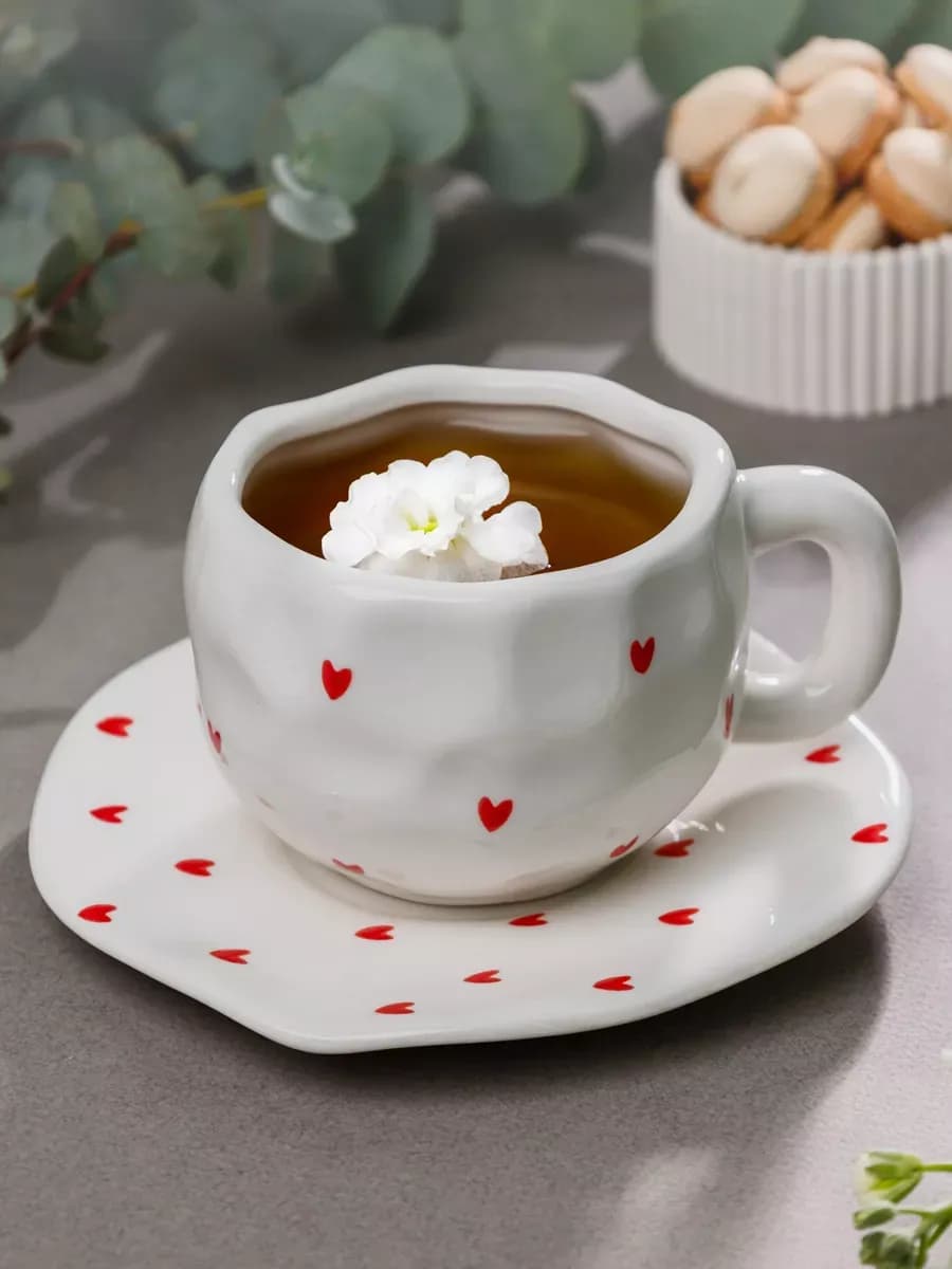 Чайная пара с сердечками, набор кружка и блюдце - фото 1