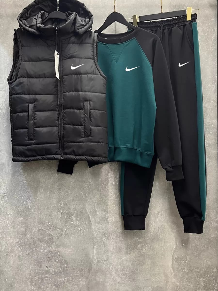 Спортивный костюм тройка с жилеткой