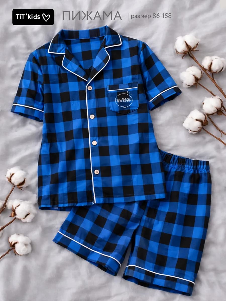 Пижама в клетку с шортами и рубашкой новогодняя