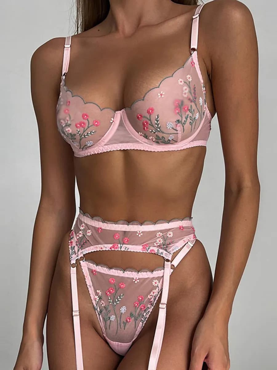 Комплект белья в цветочек