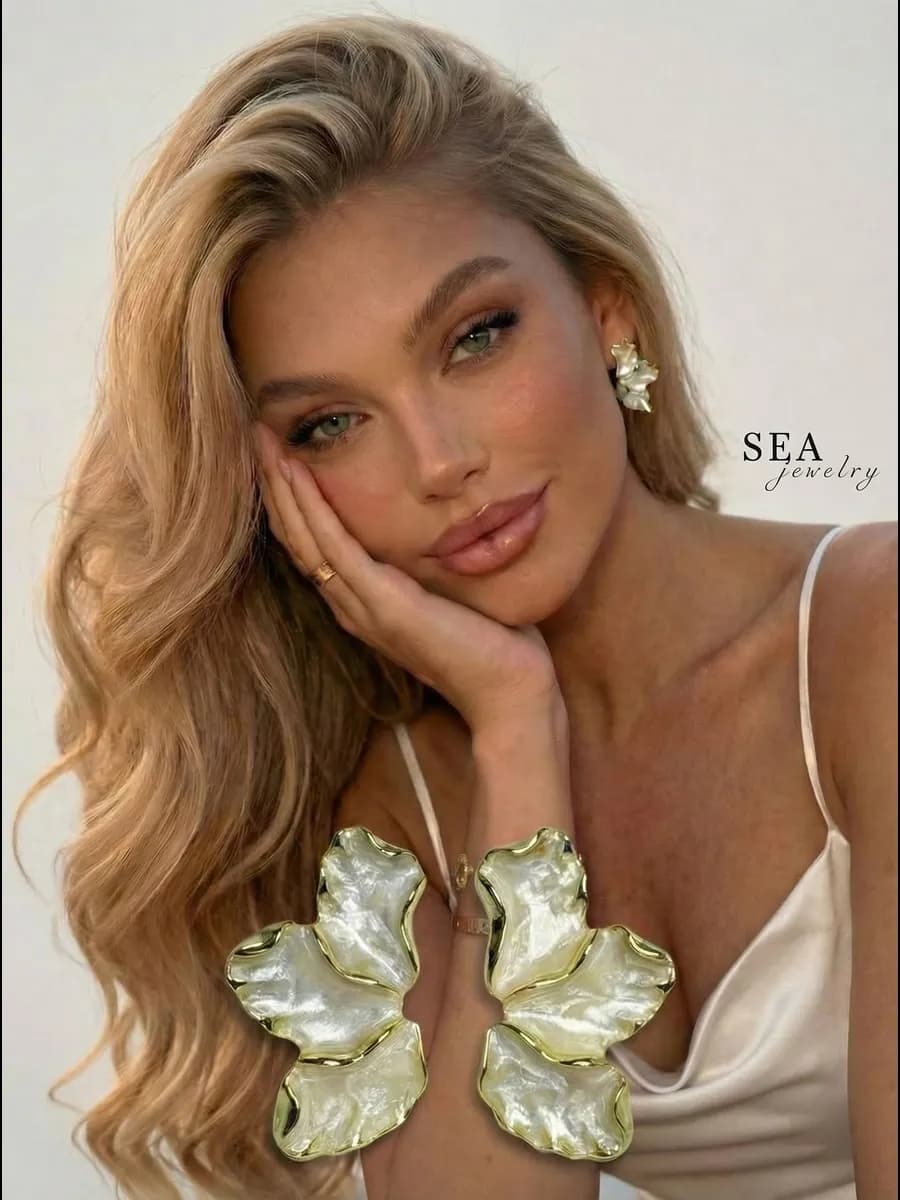 Крупные серьги бижутерия цветы