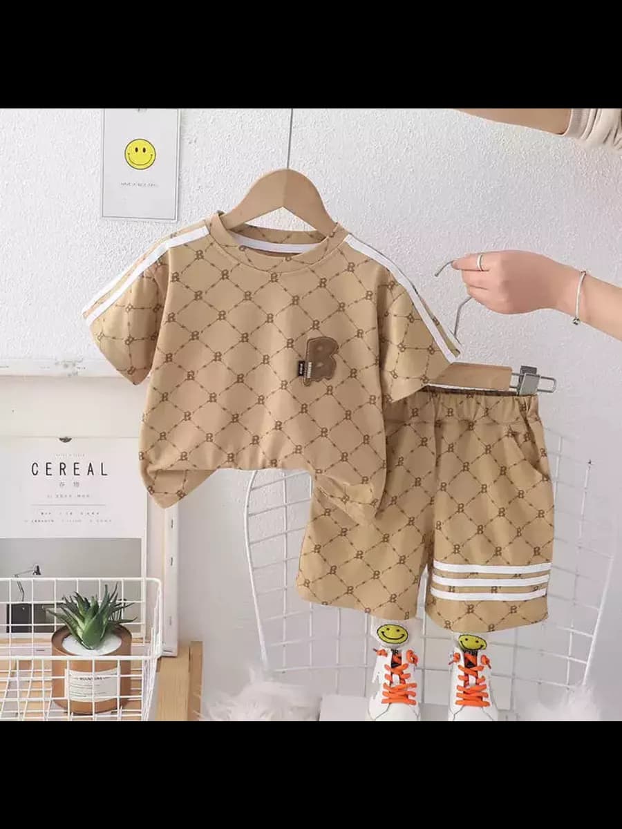 Костюм для детей футболка и шорты двойка