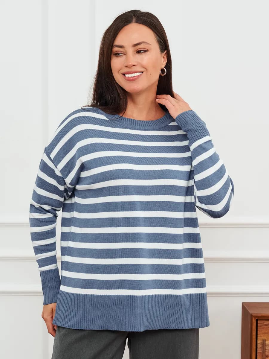 Свитер оверсайз вязаный в полоску
