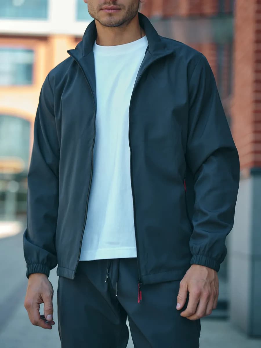 Спортивная ветровка осенняя для бега