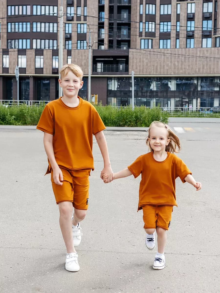 Костюм летний футболка с шортами