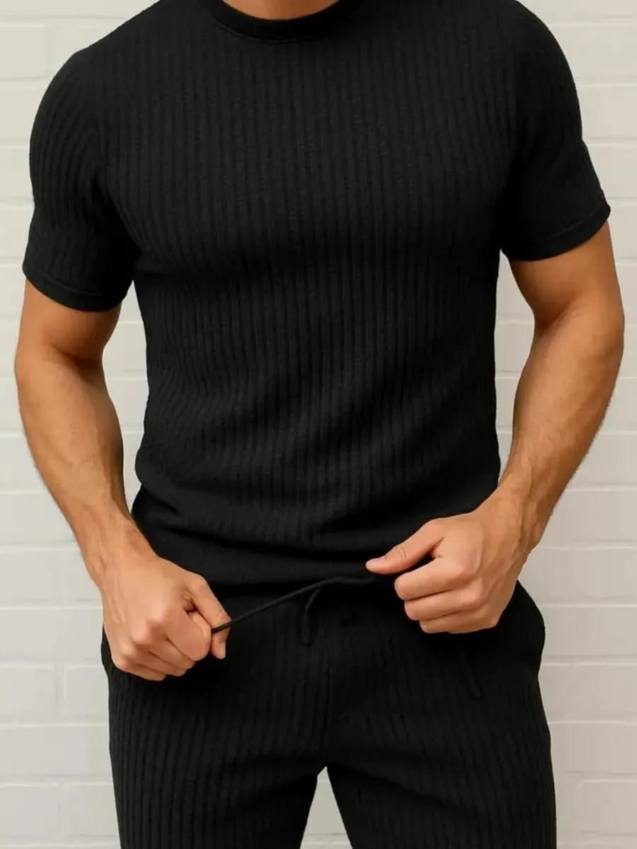 Спортивный костюм летний