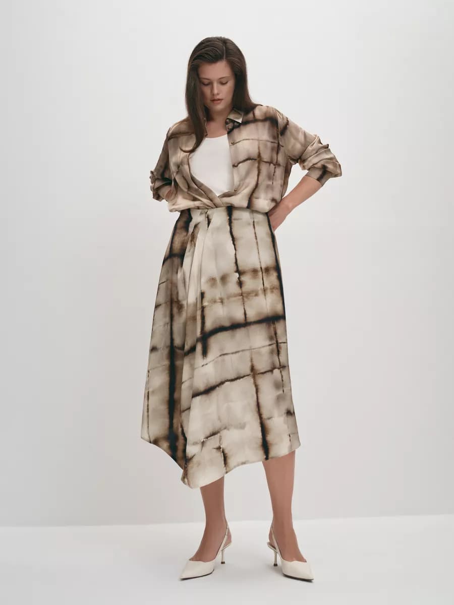 Юбка с асимметричным низом