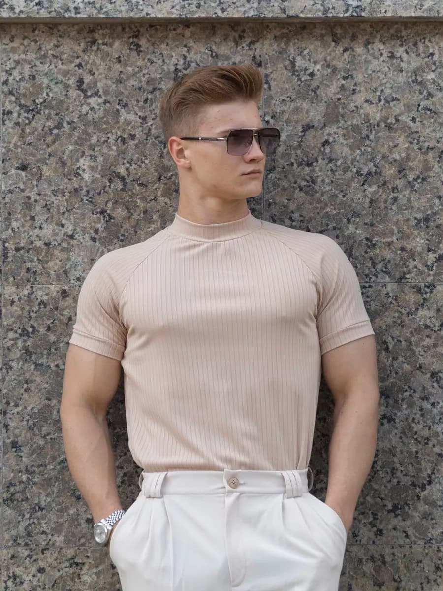 Футболка скимс облегающая однотонная базовая old money