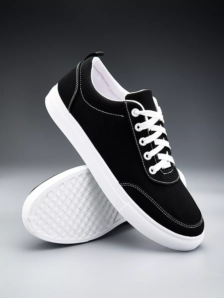 Кроссовки текстильные на белой подошве