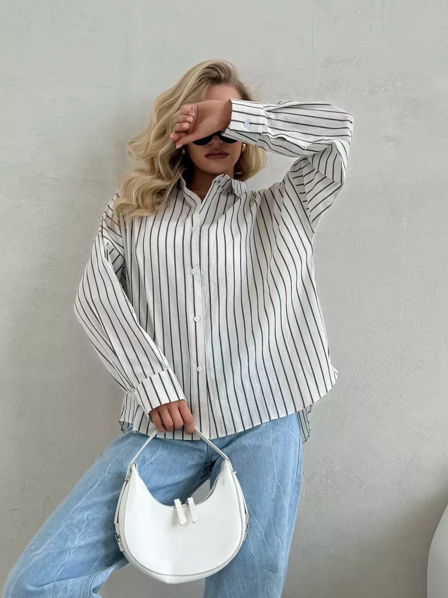 Рубашка оверсайз в полоску удлиненная базовая