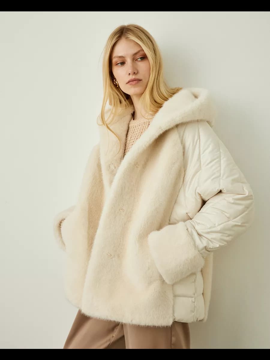 Куртка из искусственного меха комбинированная с утеплителем