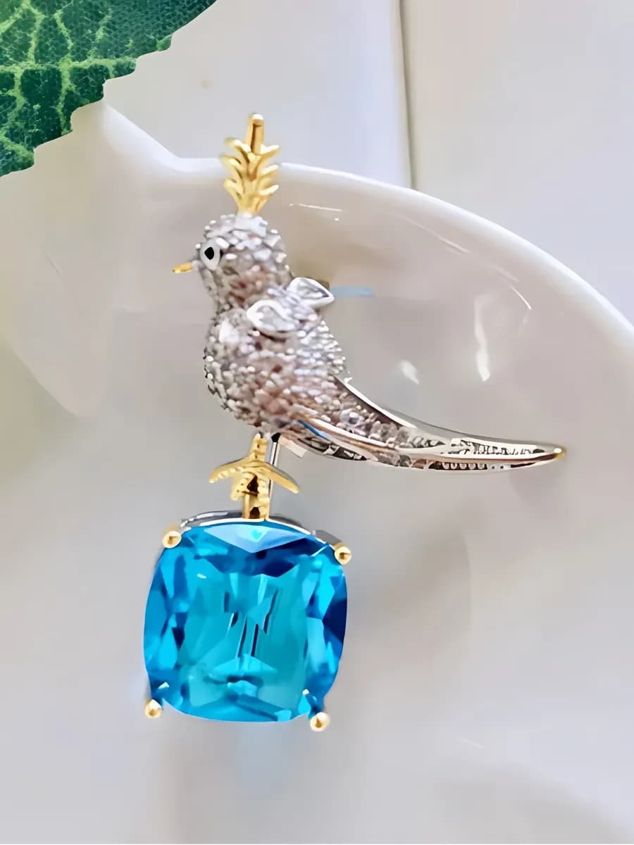 Подарок женщине брошь бижутерия