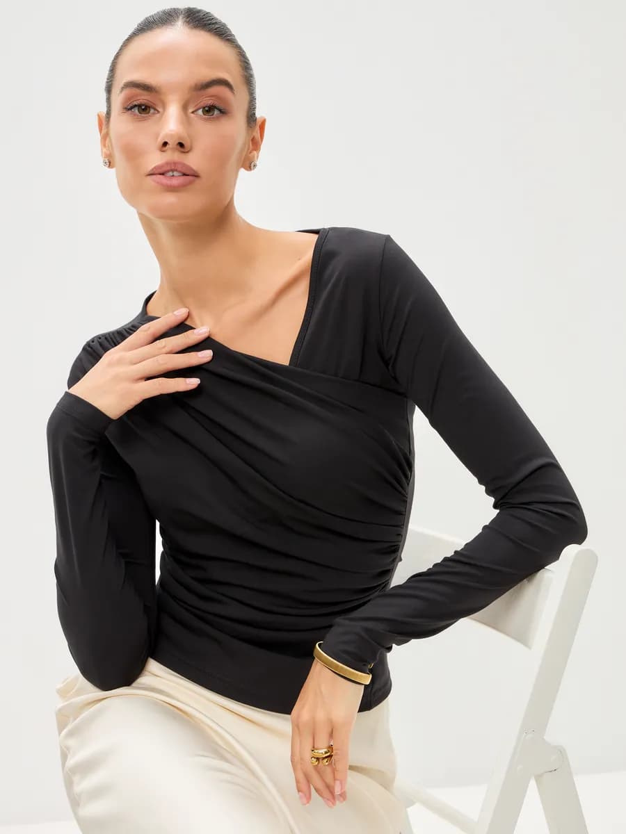 Лонгслив обтягивающий с драпировкой