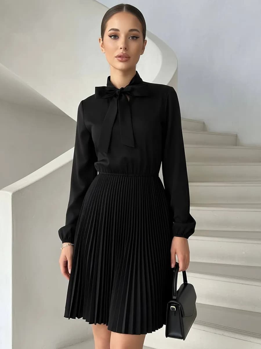 Платье плиссе повседневное в офис и на праздник