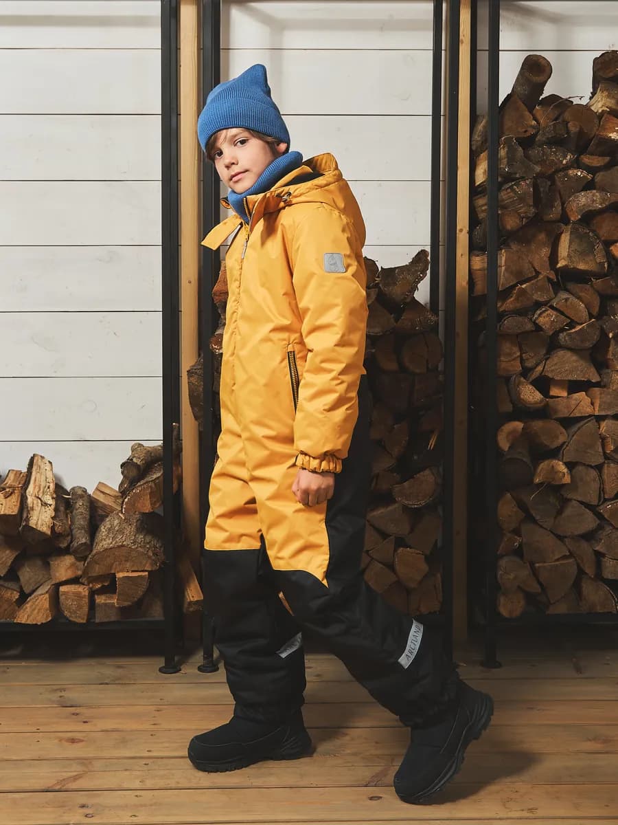 Комбинезон детский зимний с капюшоном