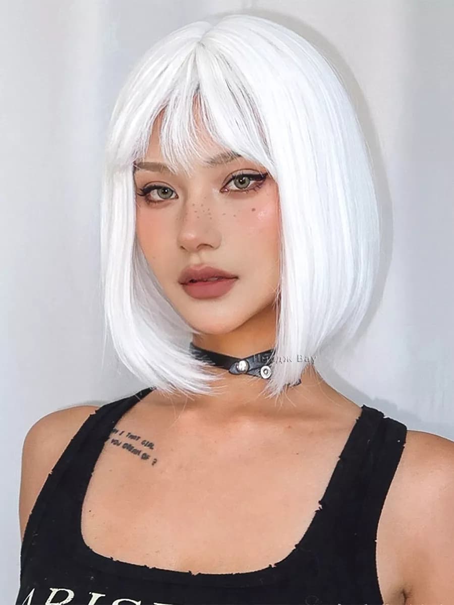 Парик белый короткий каре