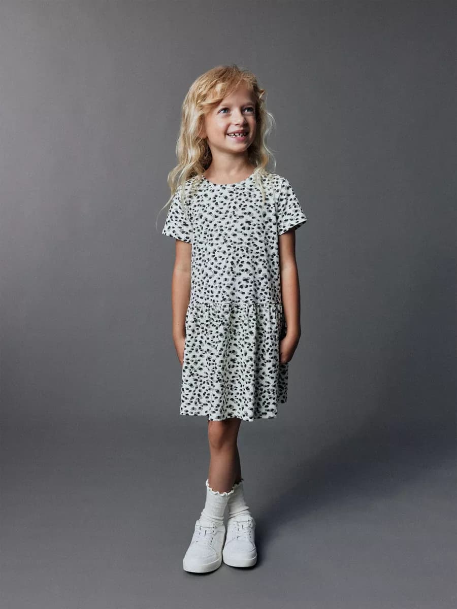 Платье трикотажное с принтом для детского сада