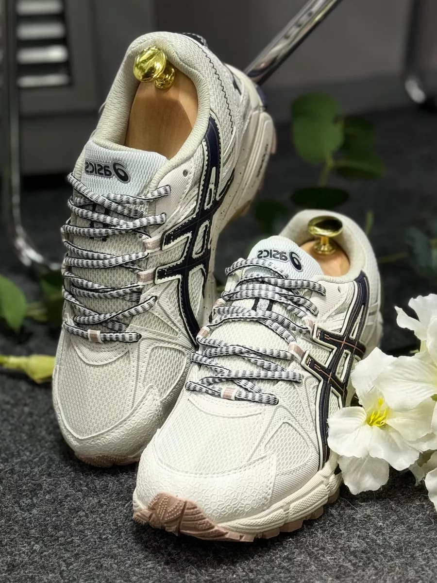 Кроссовки спортивные беговые летние дышащие