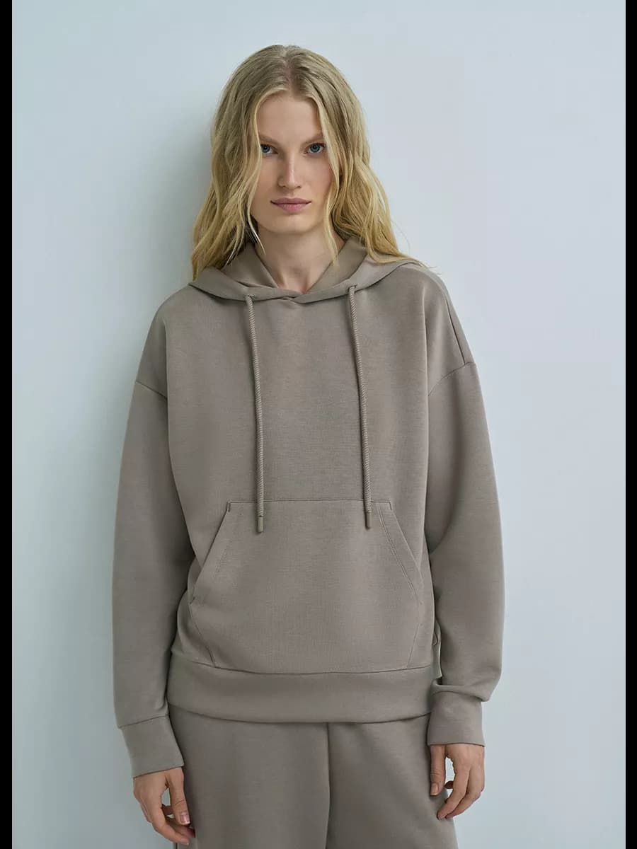 Толстовка оверсайз на завязках с капюшоном