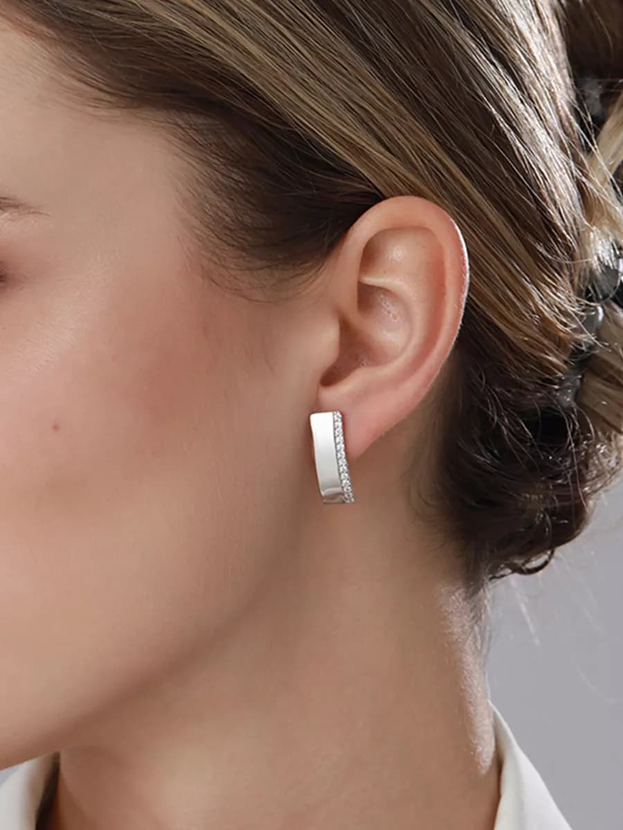 Серьги бижутерия под серебро с камнями