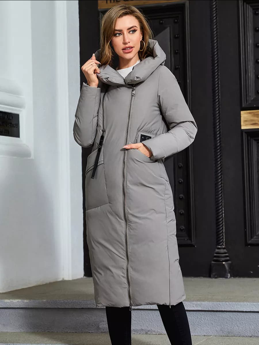 Пуховик длинный с капюшоном