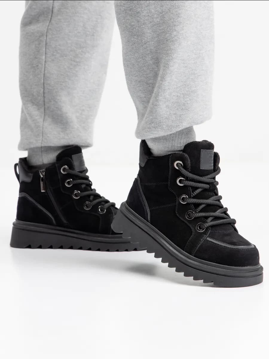 Ботинки женские зимние замшевые