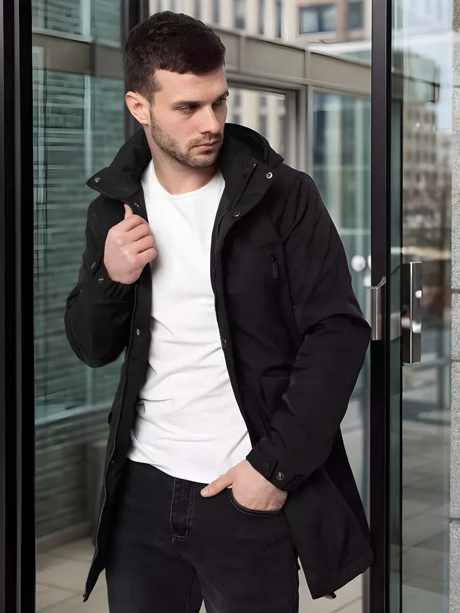 Куртка демисезонная с капюшоном утепленная