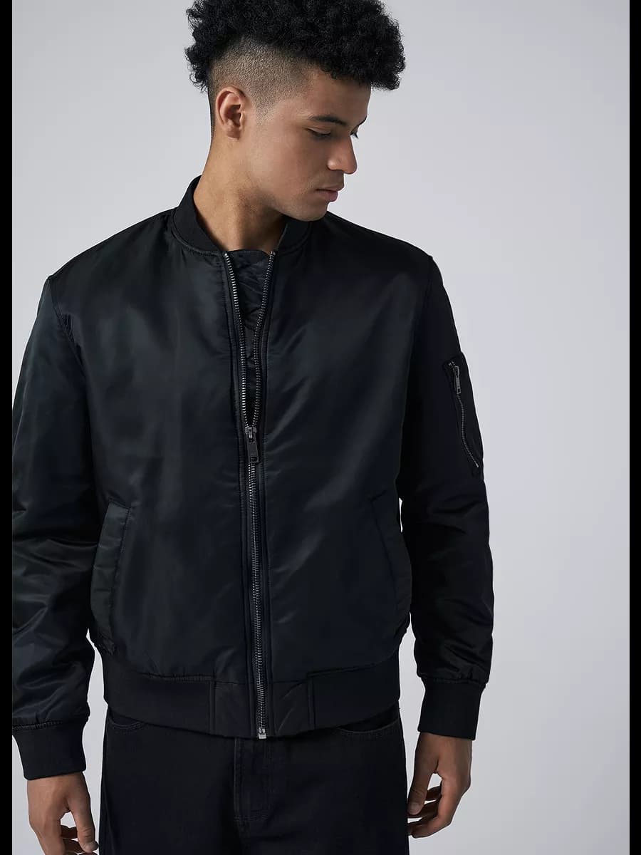 Куртка бомбер демисезонная утепленная