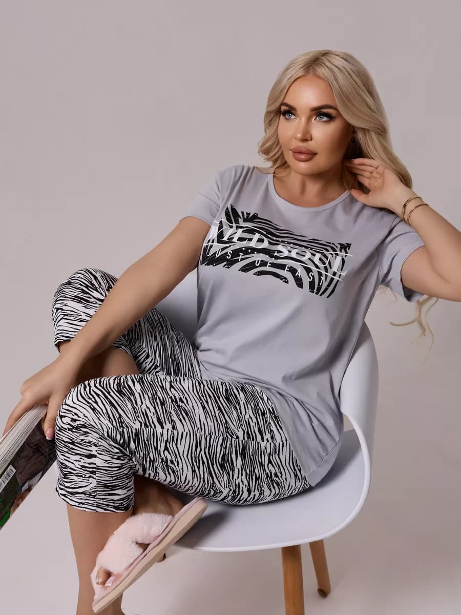 Хлопковая пижама с бриджами и футболкой костюм домашний