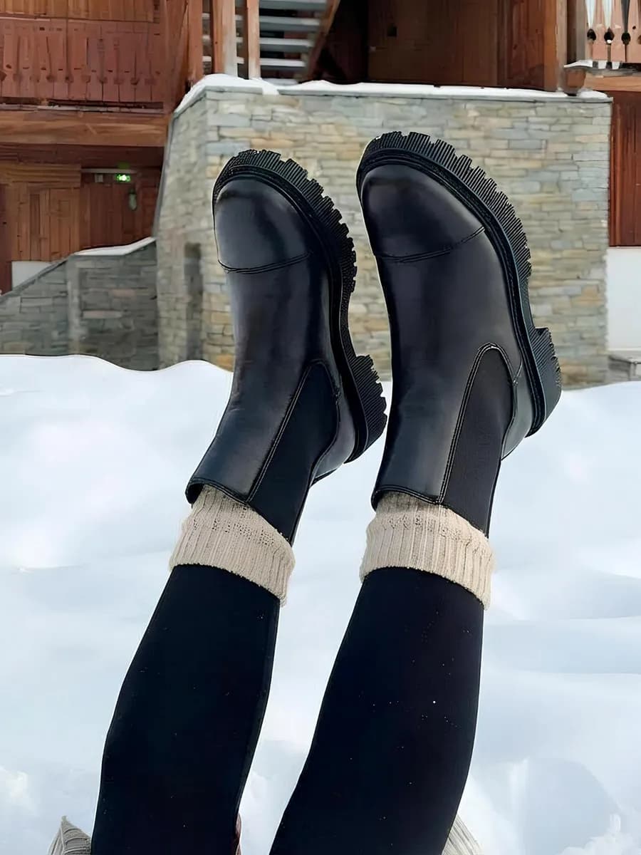 Зимние ботинки челси на платформе