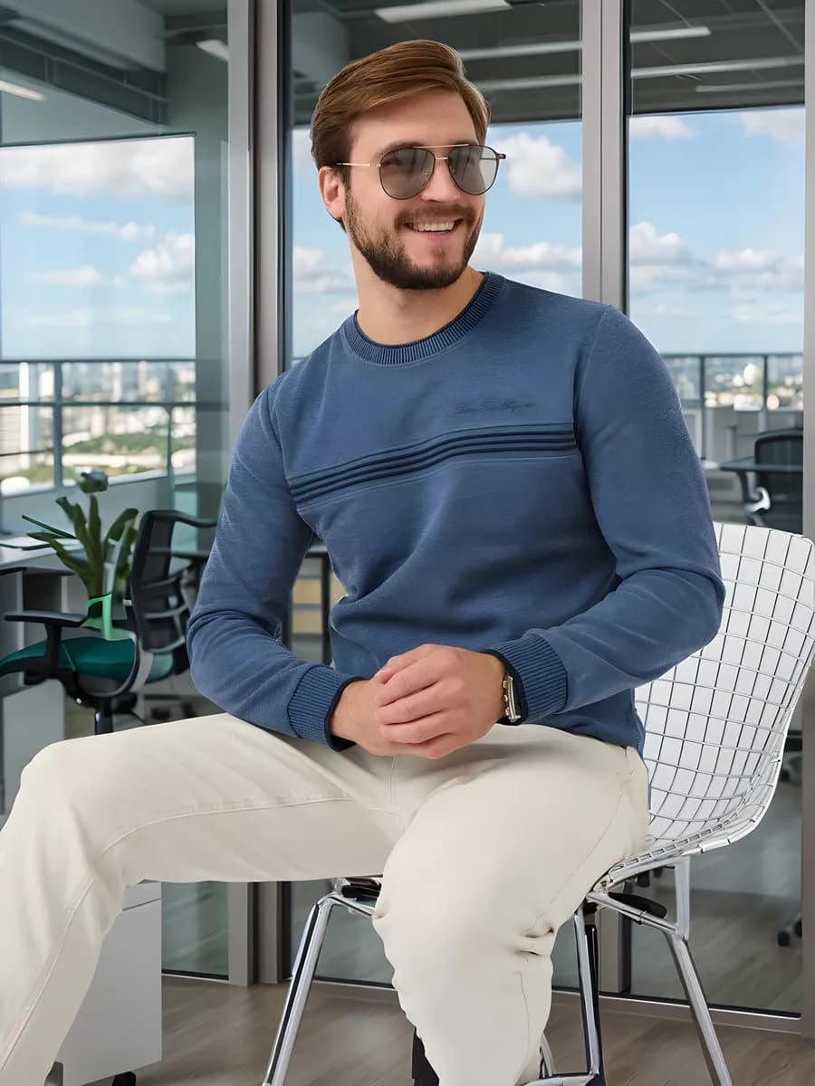 Джемпер с круглым воротом