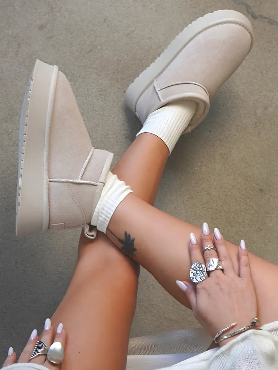 Угги зимние короткие из замши