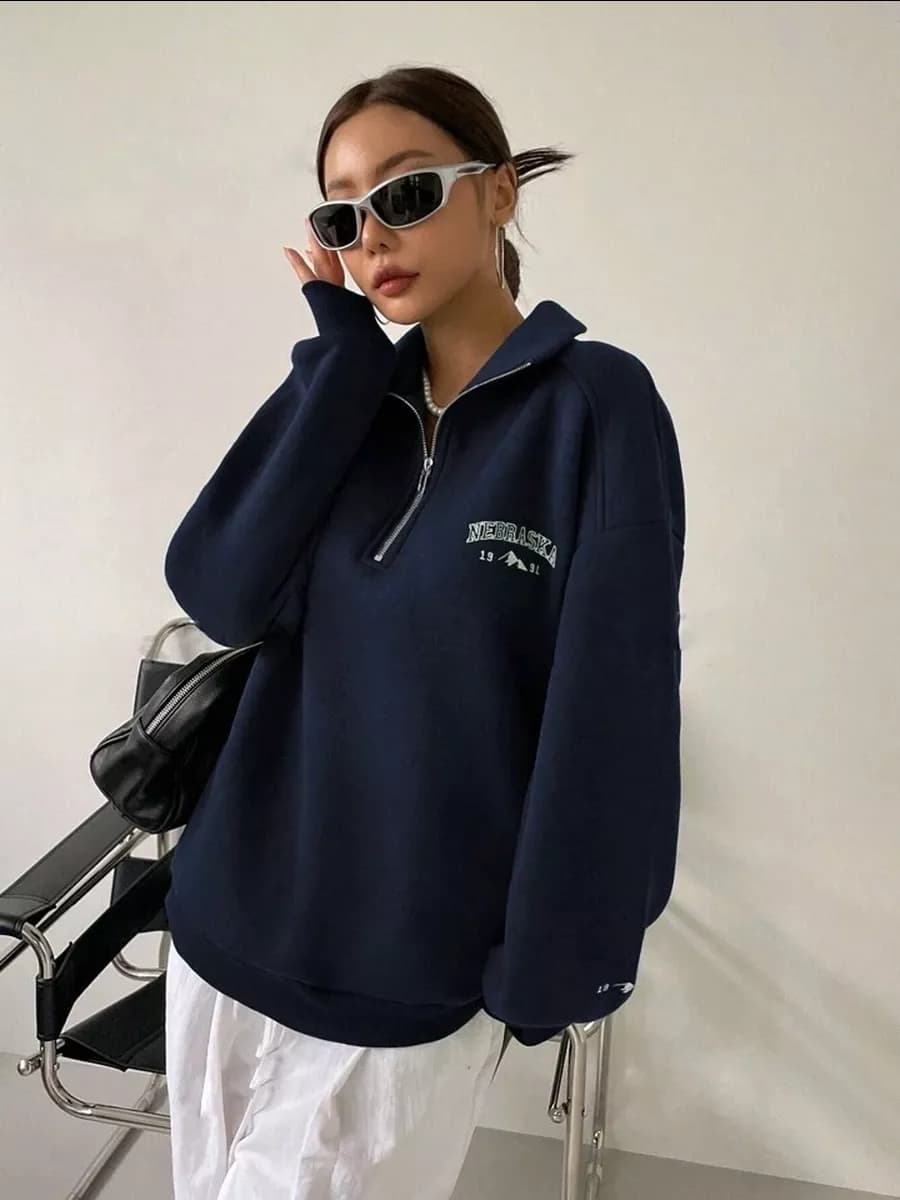 Свитшот оверсайз на молнии полузамок