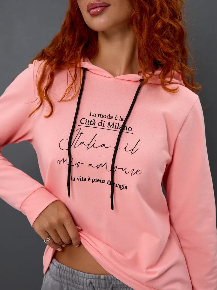 Футболка с длинным рукавом и капюшоном лонгслив