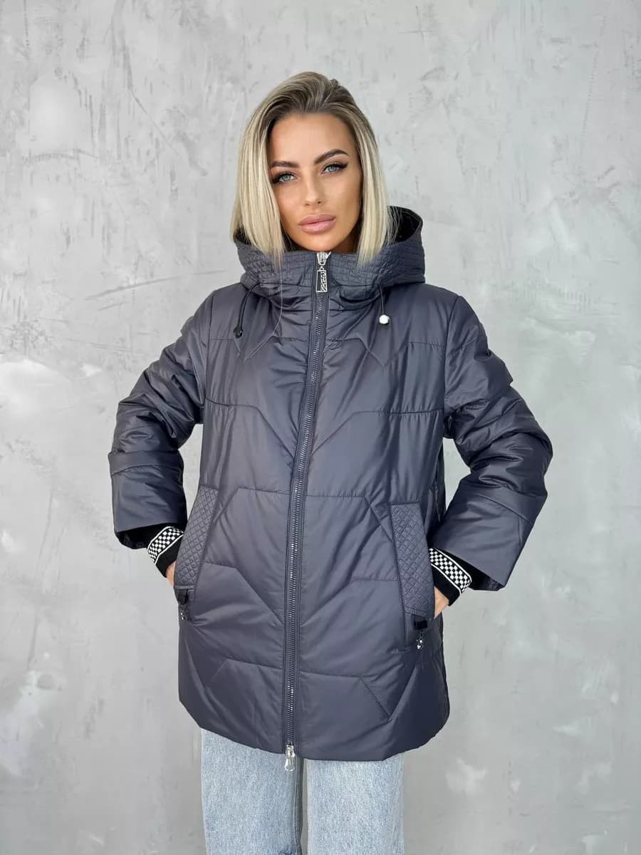 Куртка демисезонная с капюшоном болоньевая