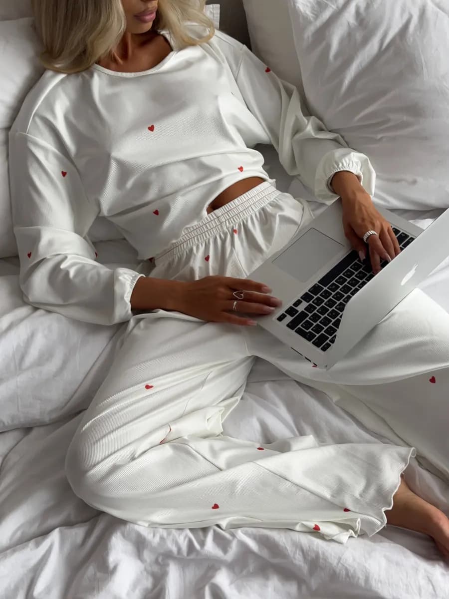 Пижама женская со штанами сердца