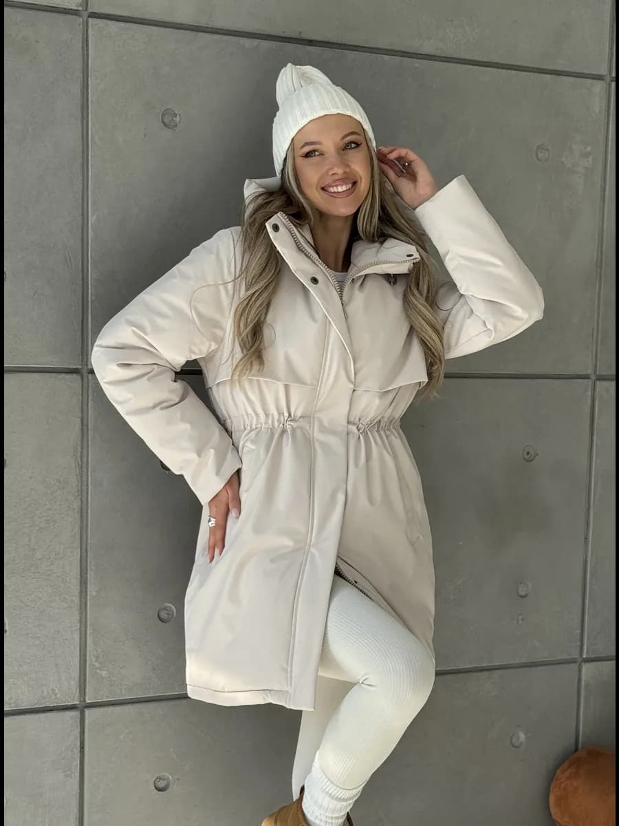 Куртка зимняя парка с капюшоном удлиненная