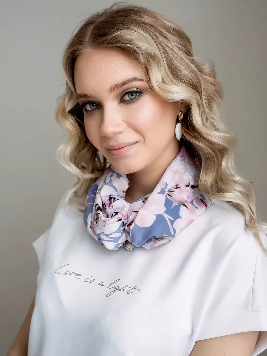 Платок на шею 63 см